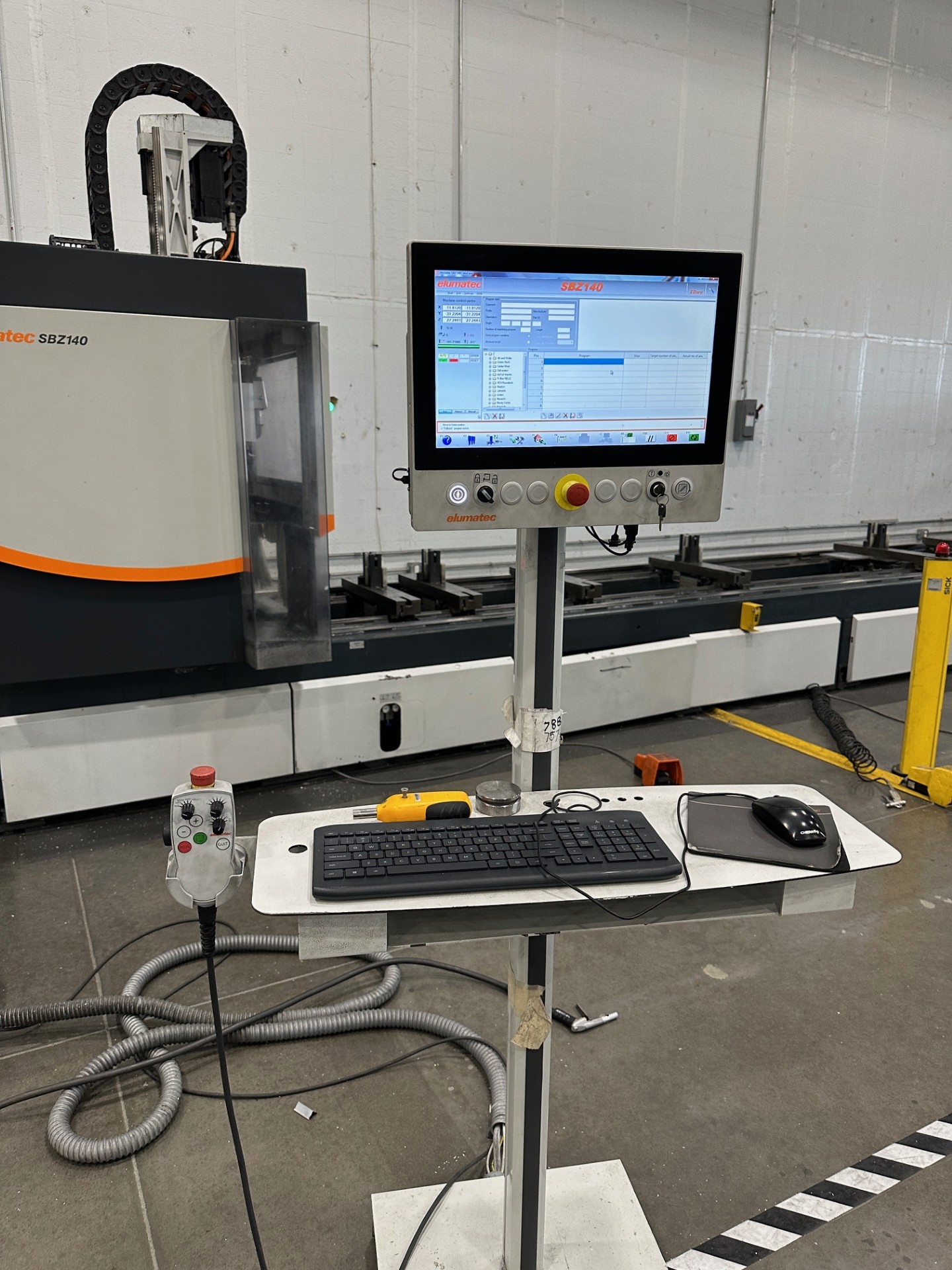 ELUMATEC SBZ140
