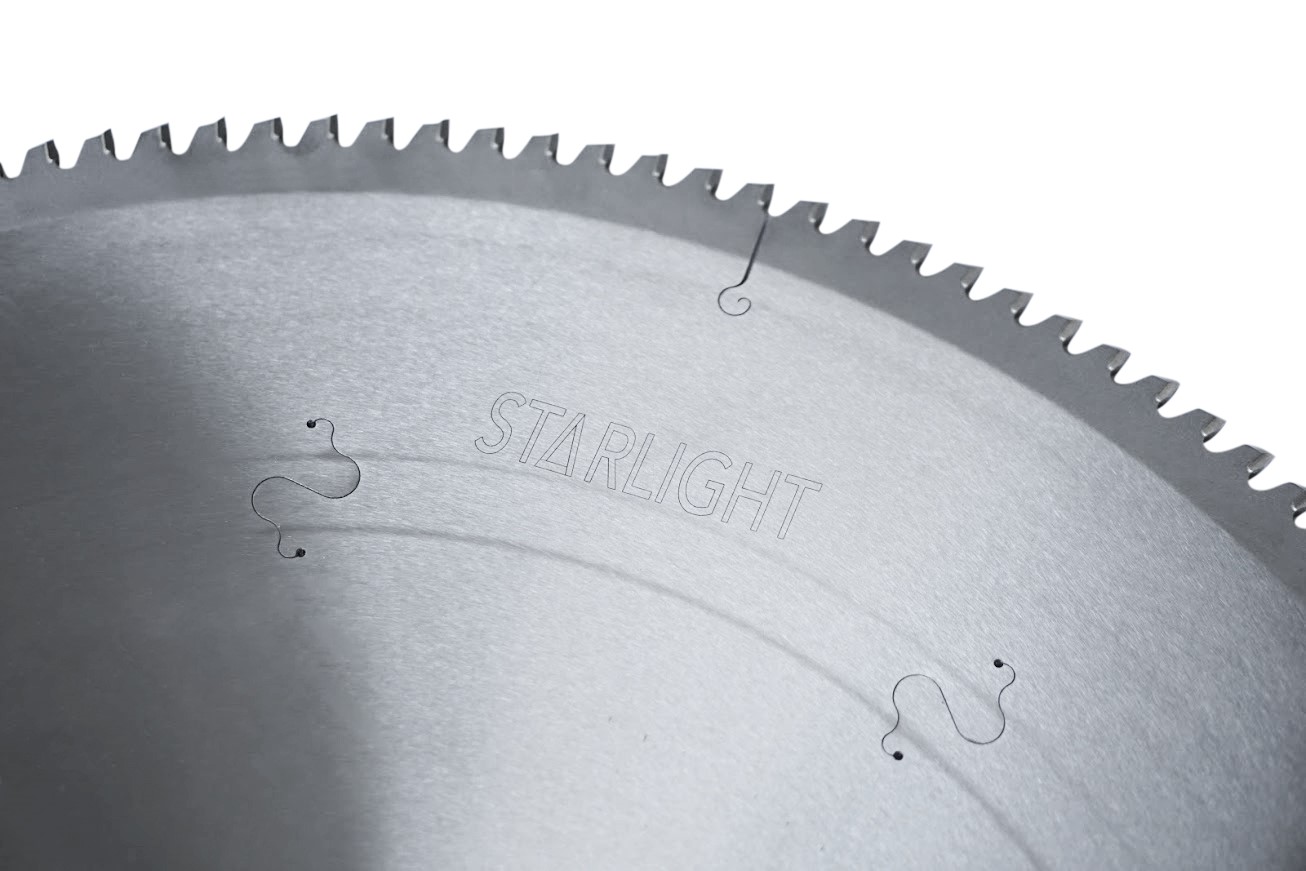 Lame silencieuse pour aluminium au carbure - 500mm x4.0 Z.120 F.32 – Image 2