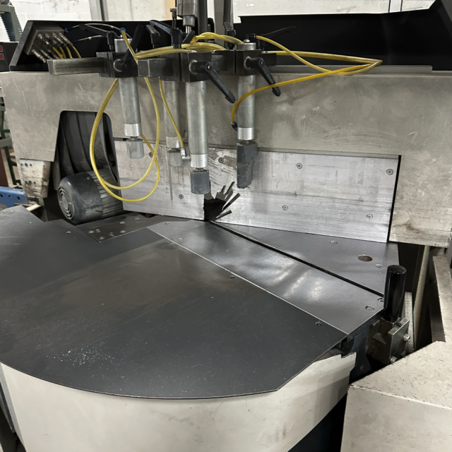 Usagé - Elumatec - MGS 245 Saw - 2012 (Gamma) – Image 4