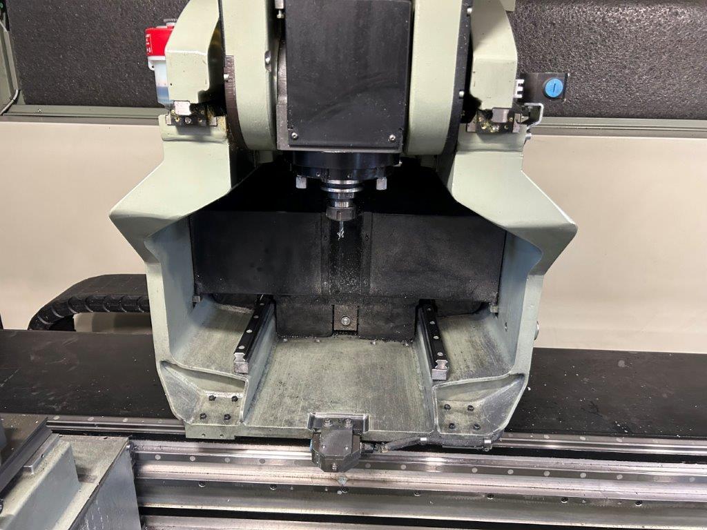 Used Comet T6 CNC Machining Center