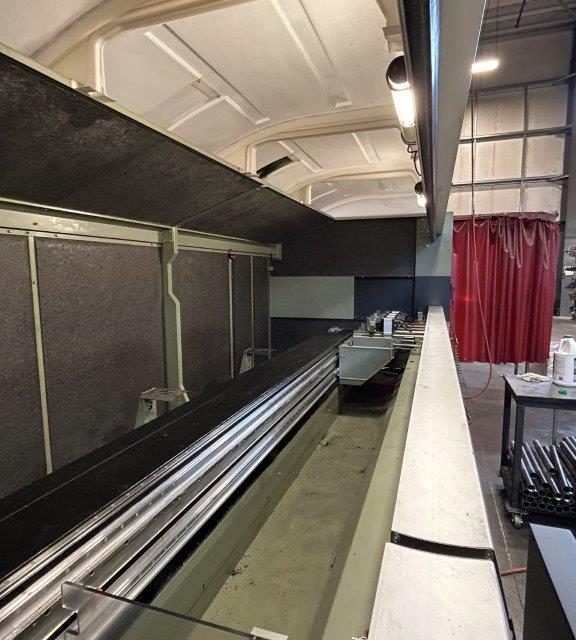 Used Comet T6 CNC Machining Center