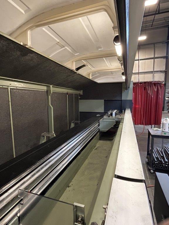 Used Comet T6 CNC Machining Center
