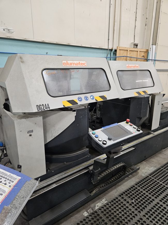 Elumatec DG 244 - Double Mitre Saw
