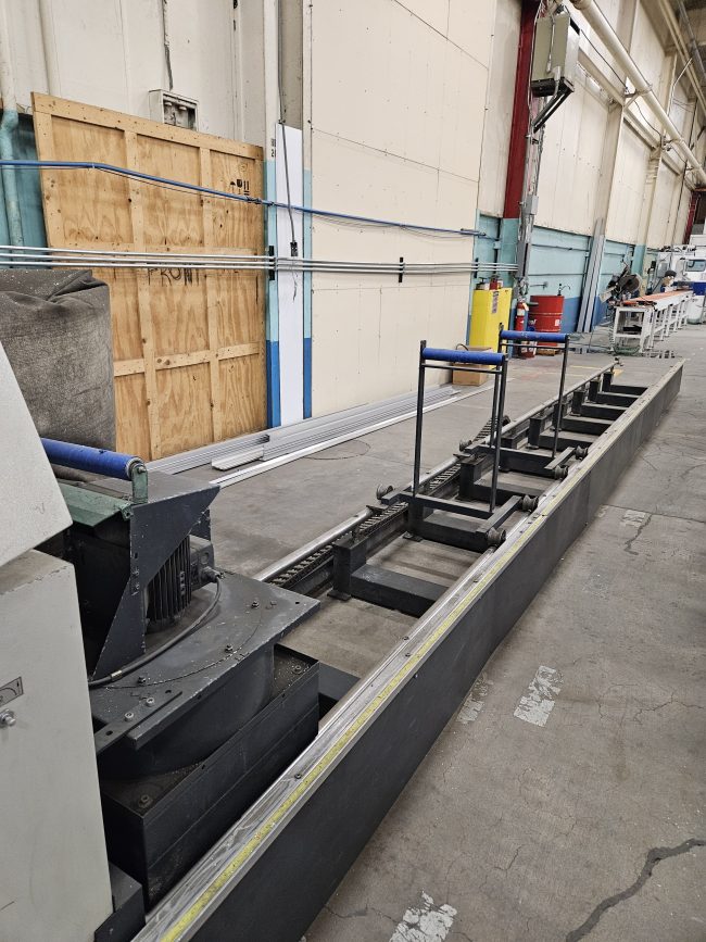 Elumatec DG 244 - Double Mitre Saw High-Performance Sawing Machine for Precision Cutting | Industrial Solutions