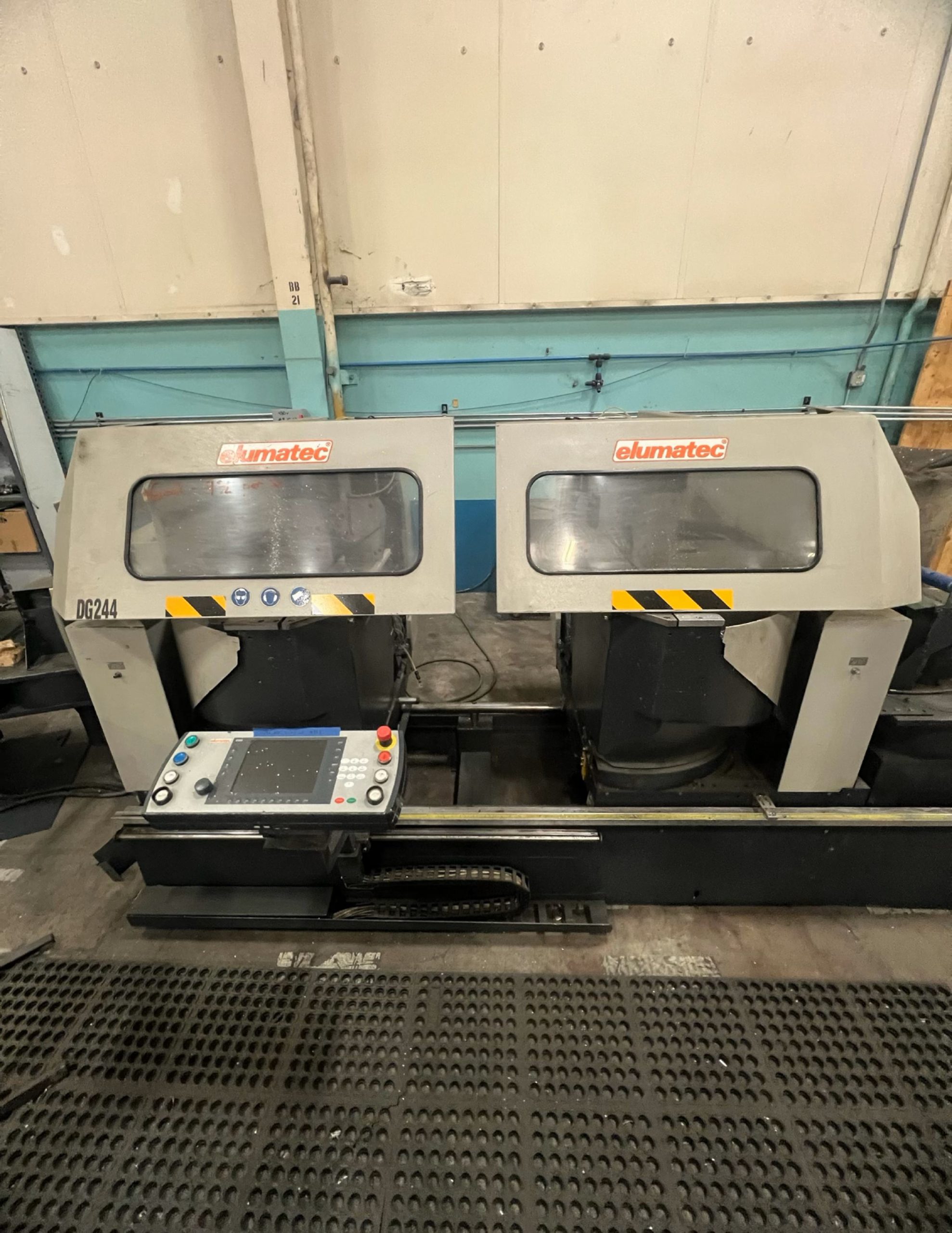 Elumatec DG 244 - Double Mitre Saw High-Performance Sawing Machine for Precision Cutting | Industrial Solutions