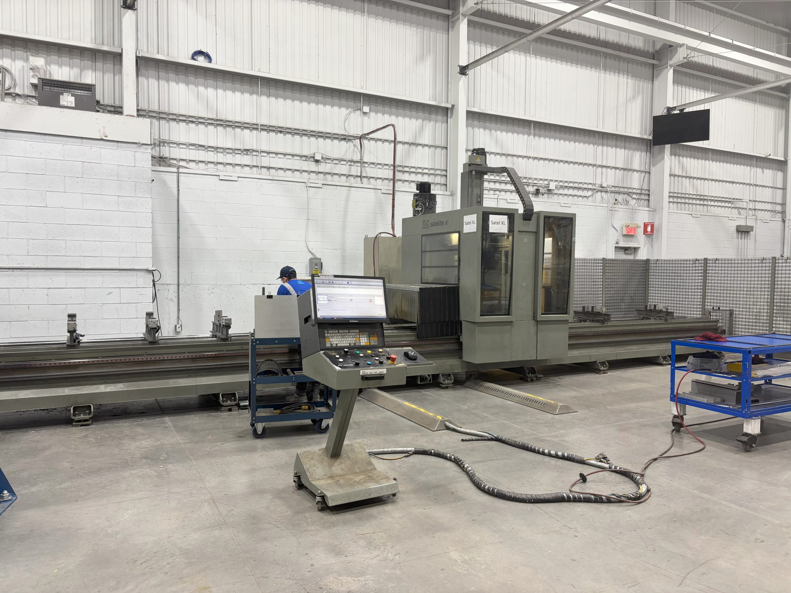 Used Emmegi - Satellite XL 10350 - 5-Axis CNC Machining Center for