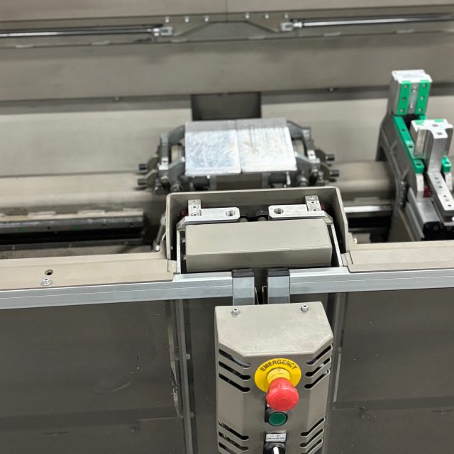 Centre d’usinage CNC 4 axes Pertici MC700 2018 usagé pour aluminium – Image 3