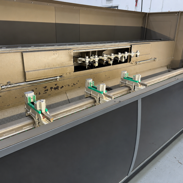Centre d’usinage CNC 4 axes Pertici MC400 2017 usagé pour aluminium – Image 6